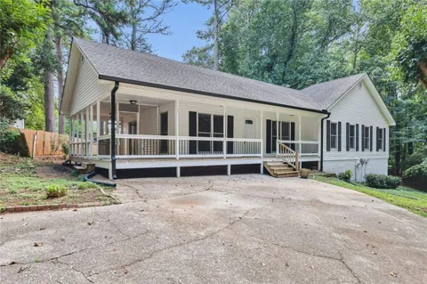 424 Sherwood Drive