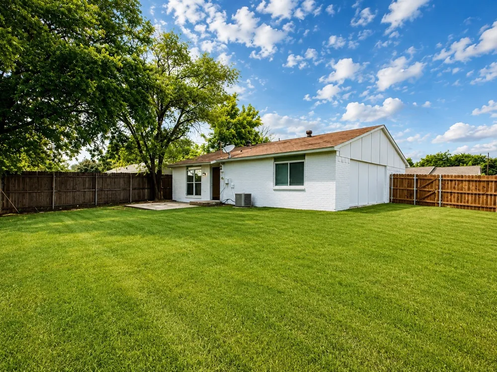 542 Hanover Drive Allen, TX 75002