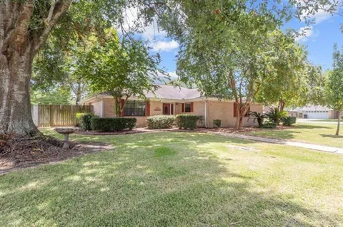815 Hunter Ridge Lane