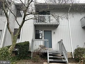 35 HARWOOD LANE #DD