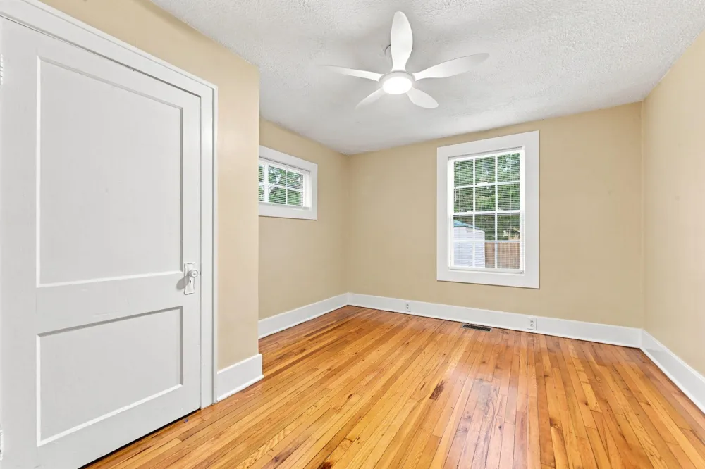 21505 Rockwell Street Farmington Hills, MI 48336