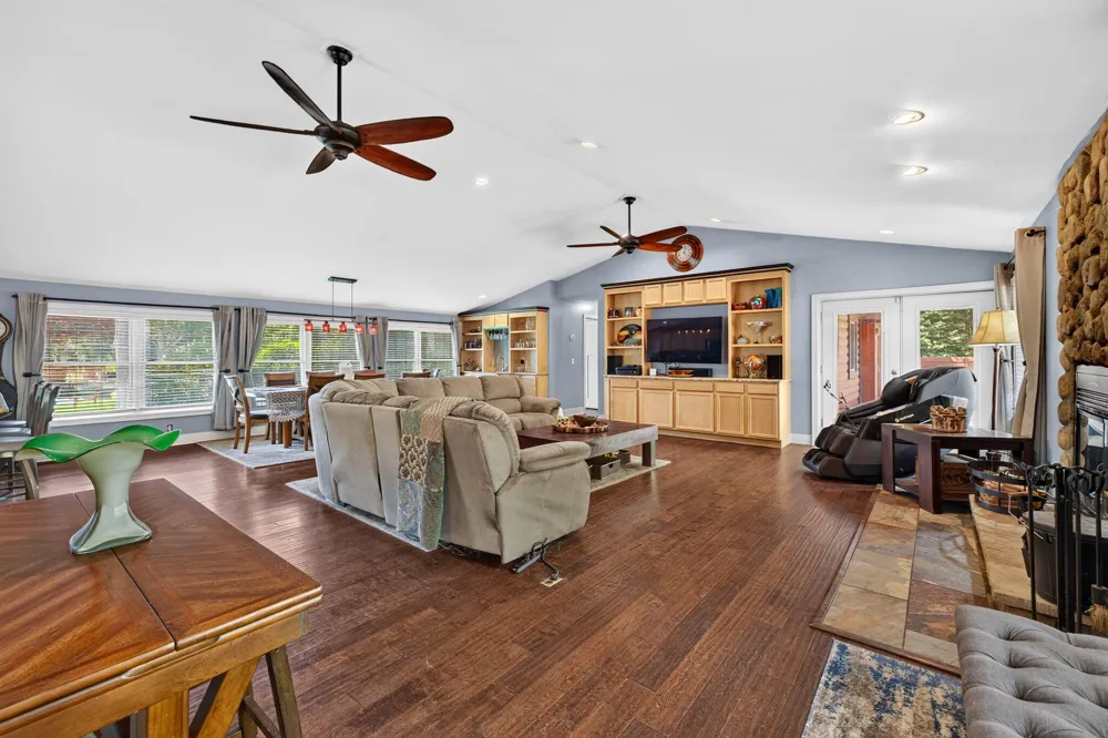 5778 E Shores Drive Free Soil, MI 49411