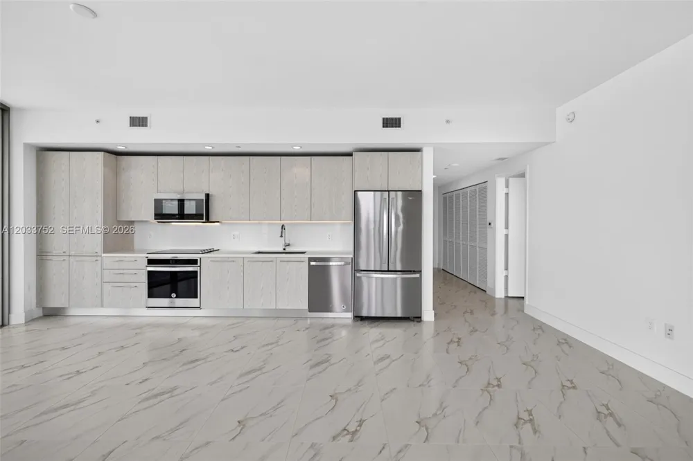 2000 Metropica Way #1910 Sunrise, FL 33323