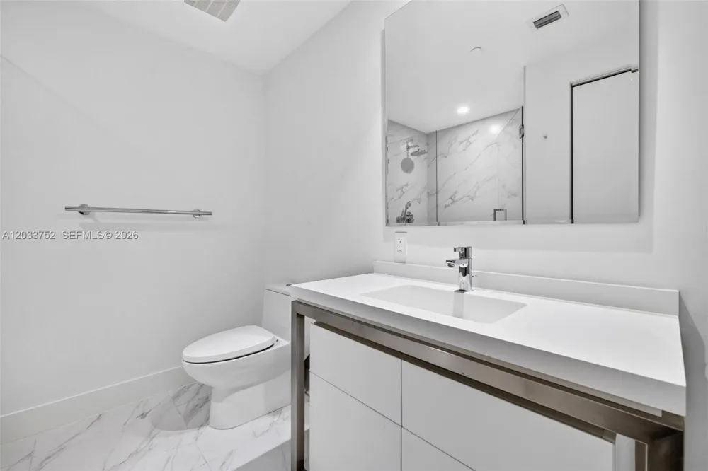 2000 Metropica Way #1910 Sunrise, FL 33323