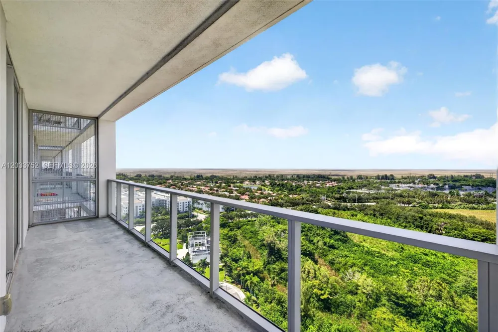 2000 Metropica Way #1910 Sunrise, FL 33323