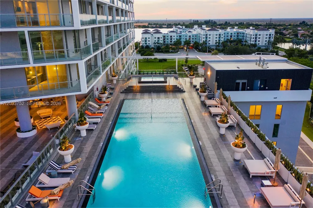 2000 Metropica Way #1910 Sunrise, FL 33323