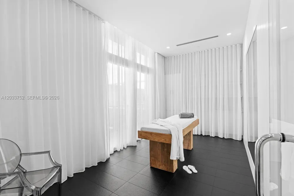 2000 Metropica Way #1910 Sunrise, FL 33323