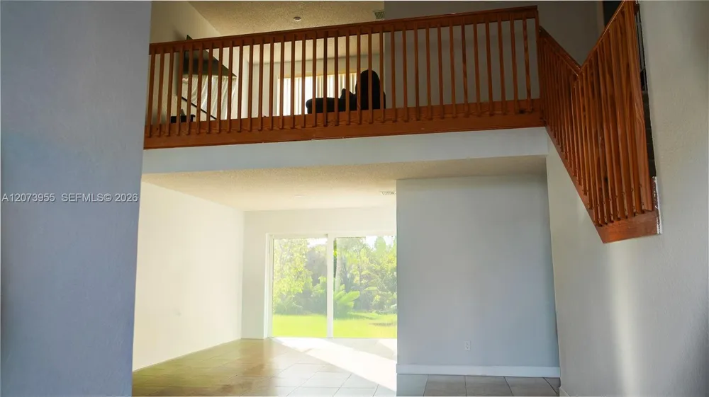 1308 SW 181st Ave Pembroke Pines, FL 33029