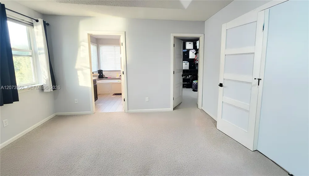 1308 SW 181st Ave Pembroke Pines, FL 33029