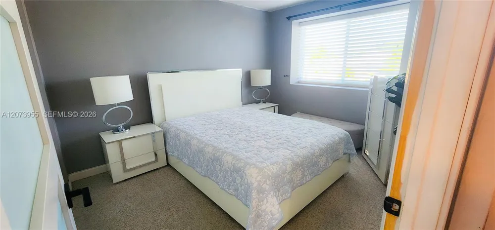 1308 SW 181st Ave Pembroke Pines, FL 33029
