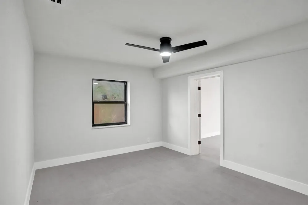 4581 NE 3RD AVENUE Oakland Park, FL 33334