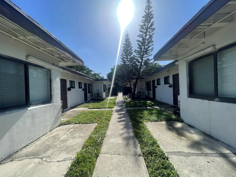 841 NW 5TH AVENUE #3 Pompano Beach, FL 33060