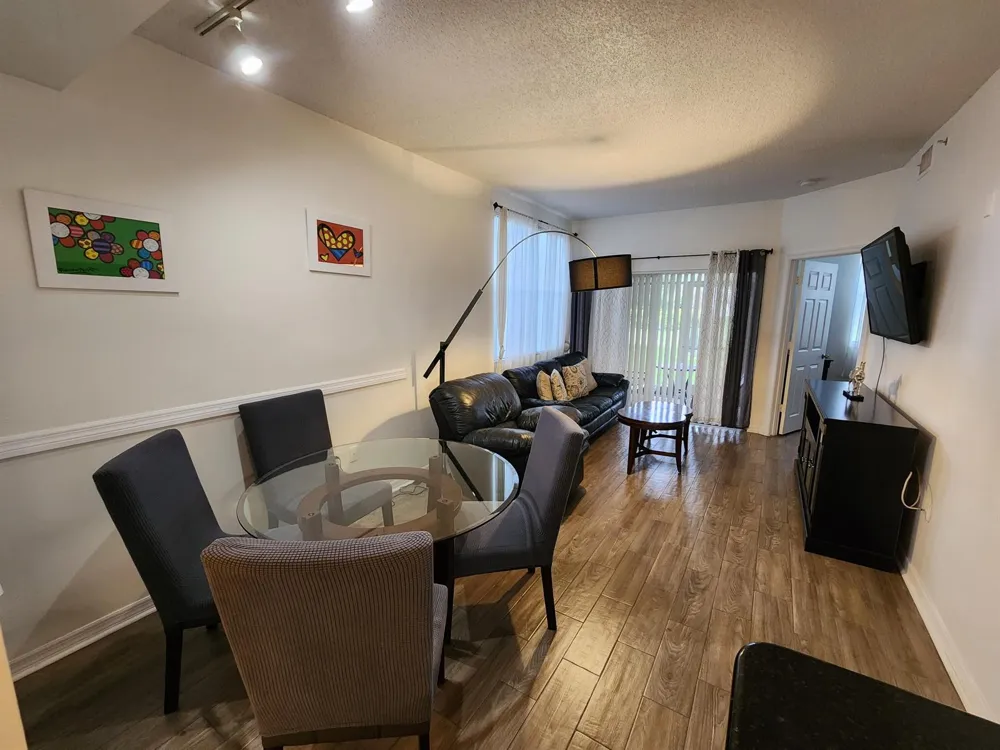 2020 GREENVIEW SHORES BOULEVARD #101 Wellington, FL 33414
