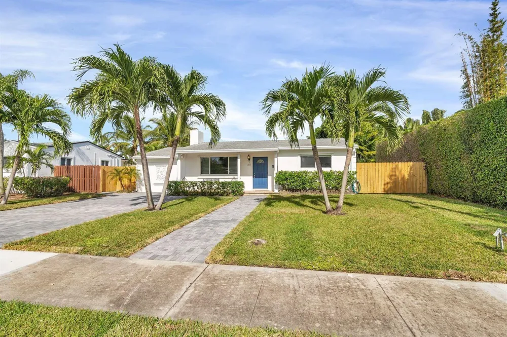 375 Leigh Road West Palm Beach, FL 33405