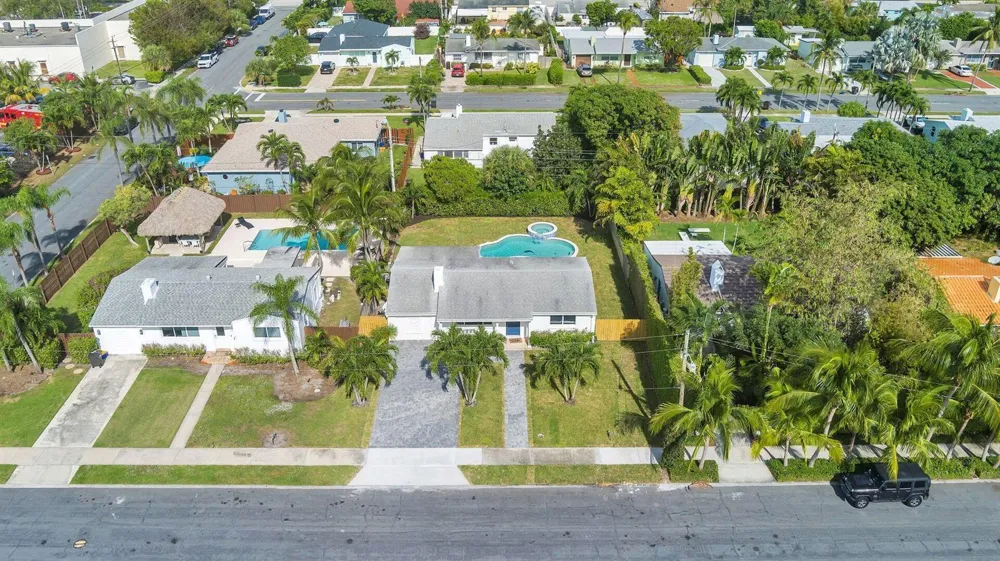 375 Leigh Road West Palm Beach, FL 33405