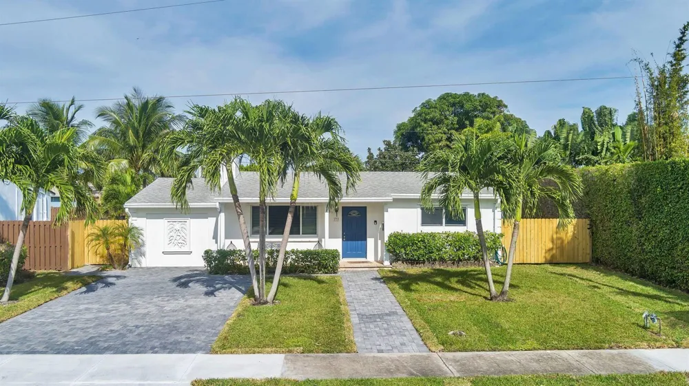 375 Leigh Road West Palm Beach, FL 33405