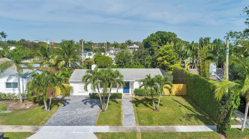 375 Leigh Road West Palm Beach, FL 33405