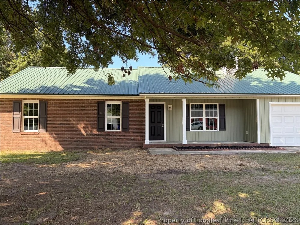 401 Northwoods Drive Raeford, NC 28376
