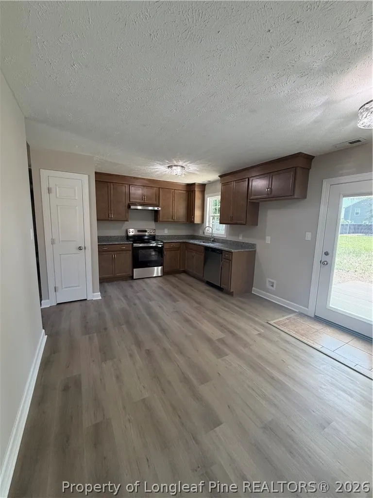 401 Northwoods Drive Raeford, NC 28376