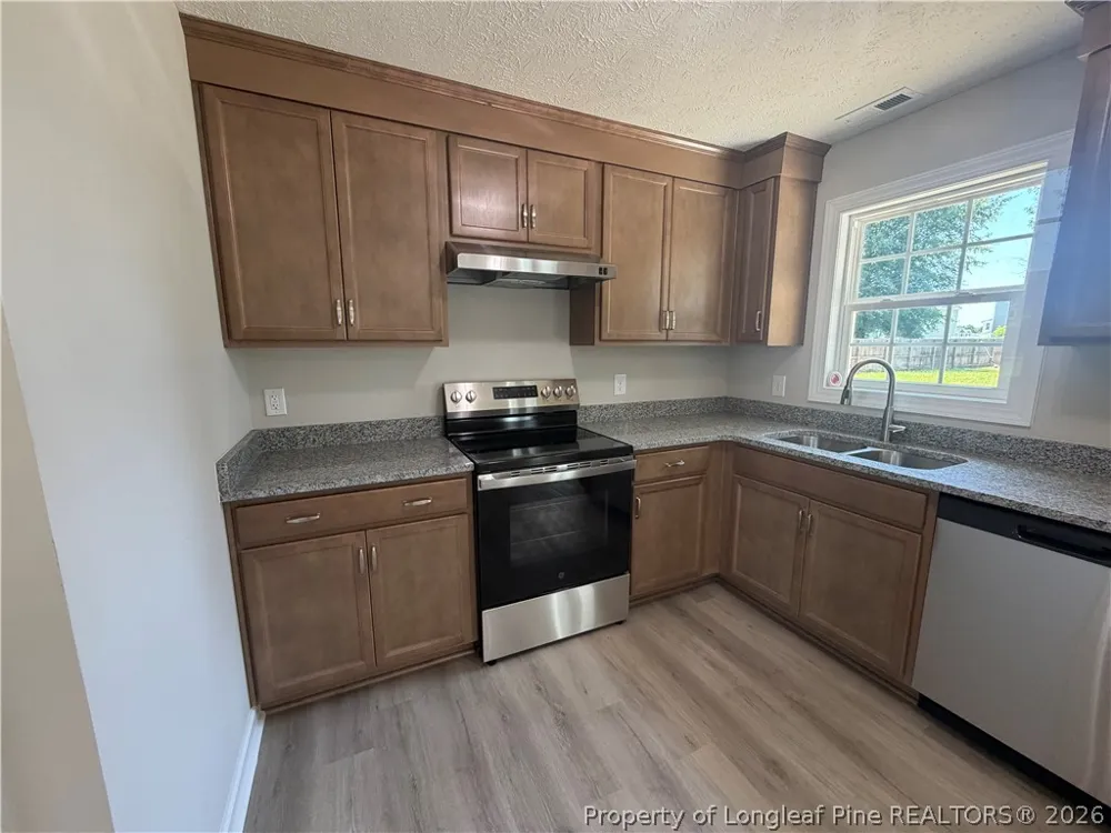 401 Northwoods Drive Raeford, NC 28376