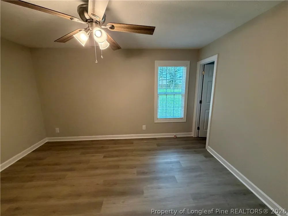 401 Northwoods Drive Raeford, NC 28376