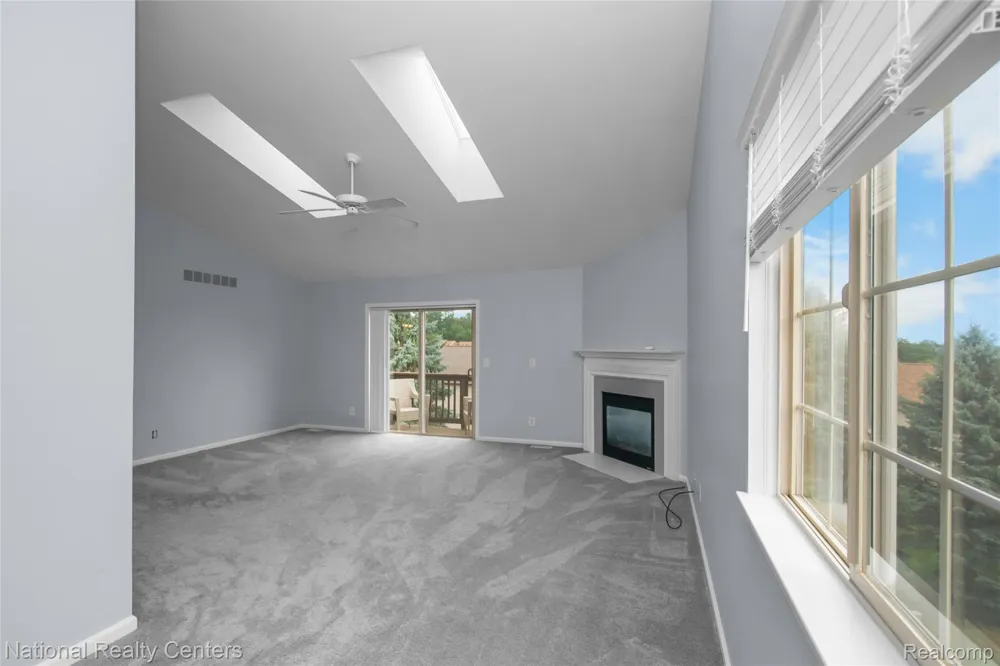 7094 Magnolia Lane Waterford Charter Township, MI 48327