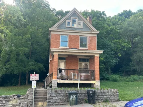2307 Vine Street