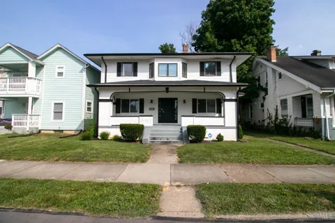 1013 S Main Street