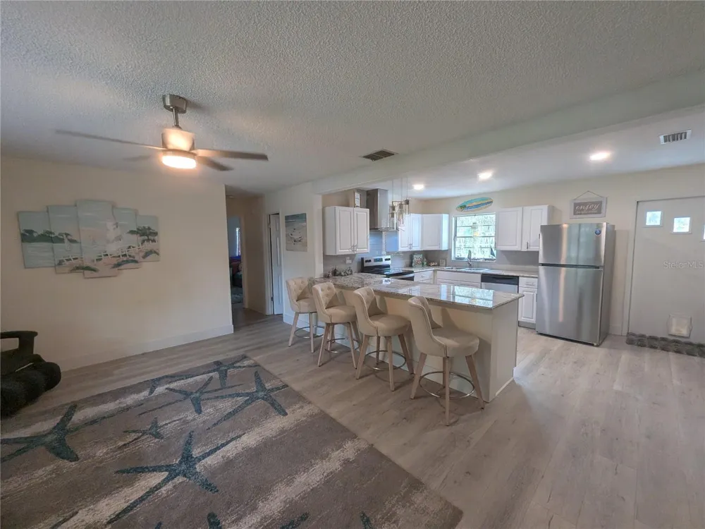 2871 W ALBATROSS ROAD Avon Park, FL 33825