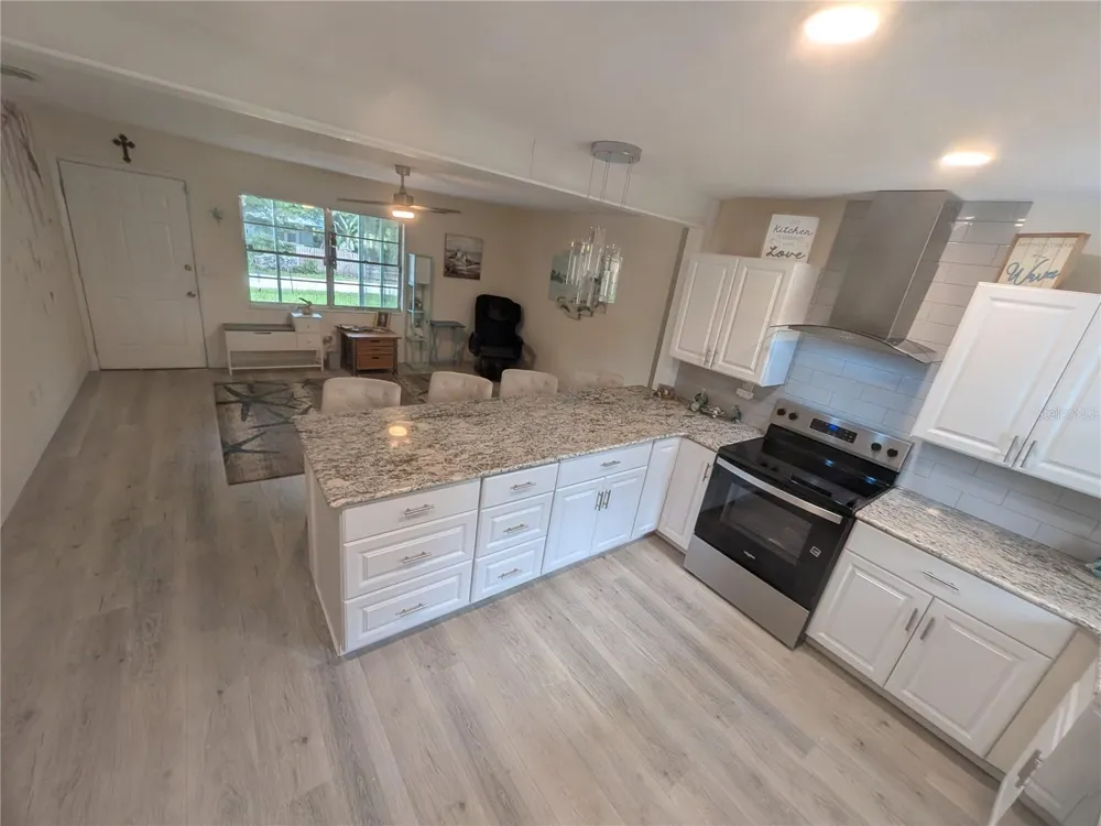2871 W ALBATROSS ROAD Avon Park, FL 33825