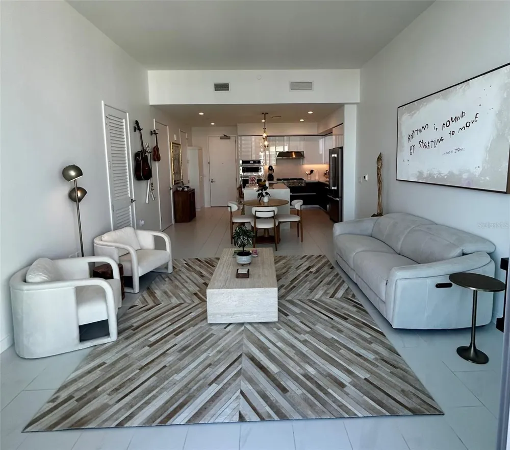 400 CENTRAL AVENUE #1904 St Petersburg, FL 33701