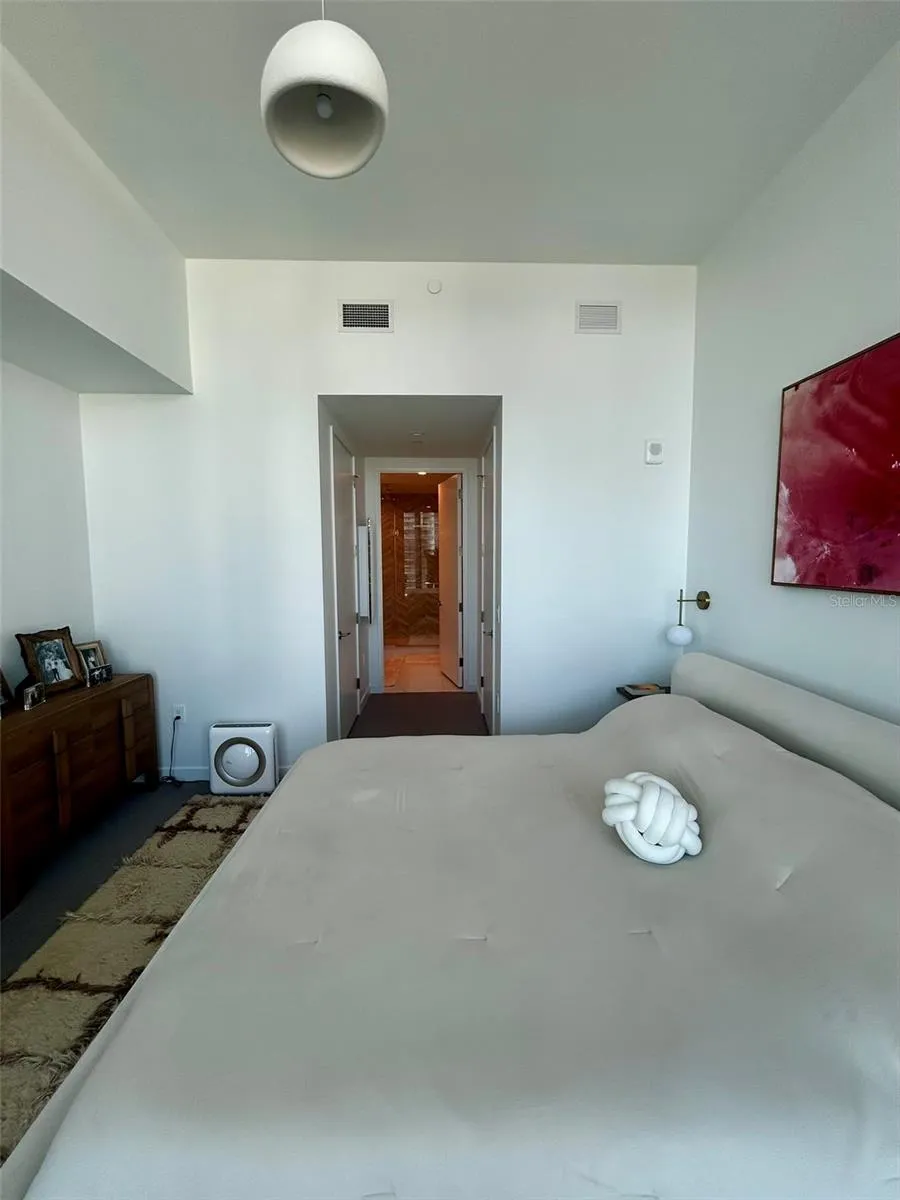 400 CENTRAL AVENUE #1904 St Petersburg, FL 33701