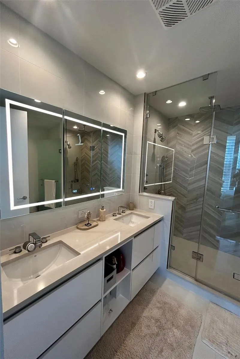 400 CENTRAL AVENUE #1904 St Petersburg, FL 33701