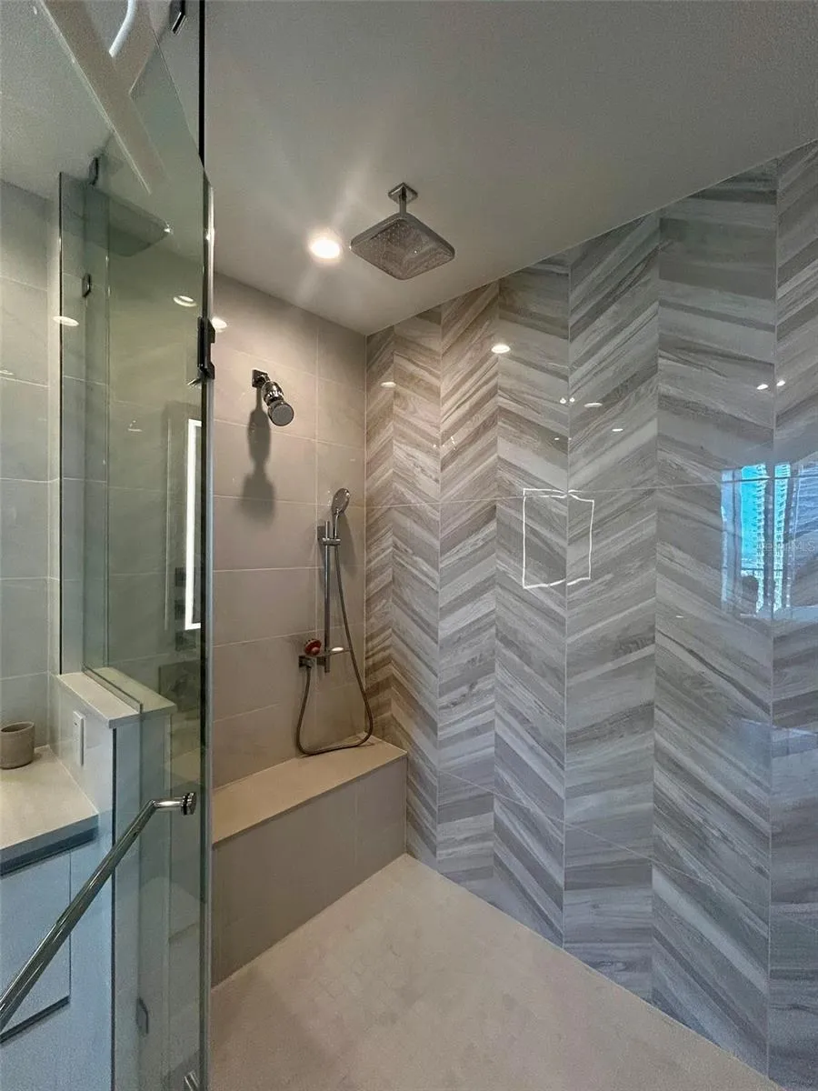 400 CENTRAL AVENUE #1904 St Petersburg, FL 33701