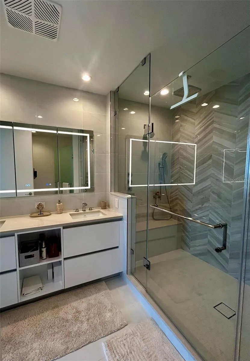 400 CENTRAL AVENUE #1904 St Petersburg, FL 33701