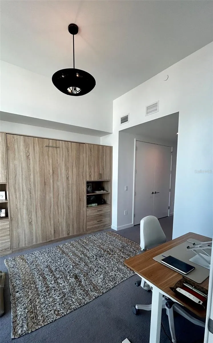 400 CENTRAL AVENUE #1904 St Petersburg, FL 33701