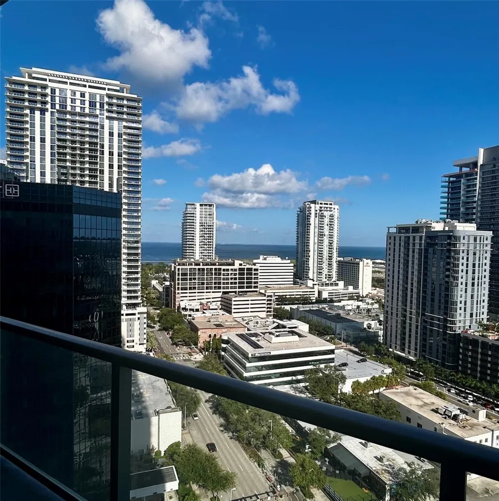 400 CENTRAL AVENUE #1904 St Petersburg, FL 33701