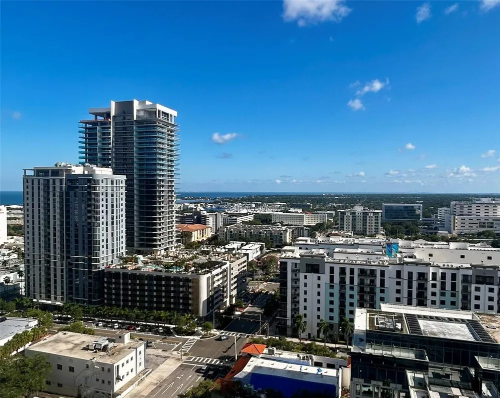 400 CENTRAL AVENUE #1904 St Petersburg, FL 33701