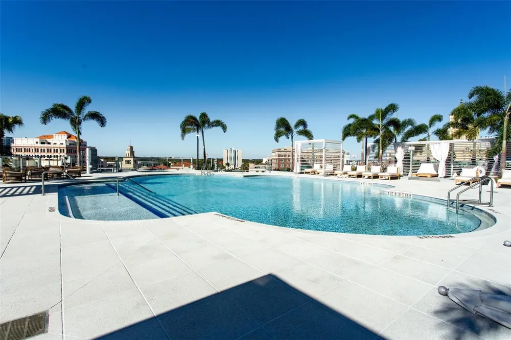 400 CENTRAL AVENUE #1904 St Petersburg, FL 33701