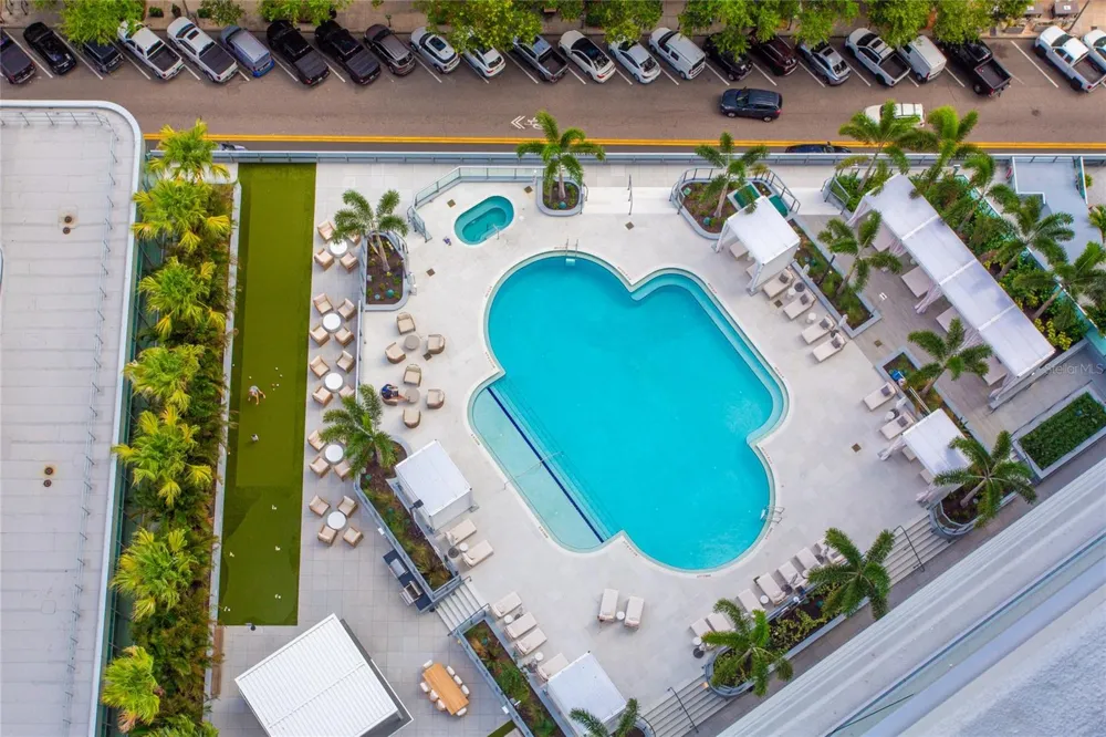 400 CENTRAL AVENUE #1904 St Petersburg, FL 33701