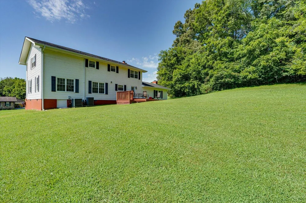 60 Shamrock Drive Ringgold, GA 30736