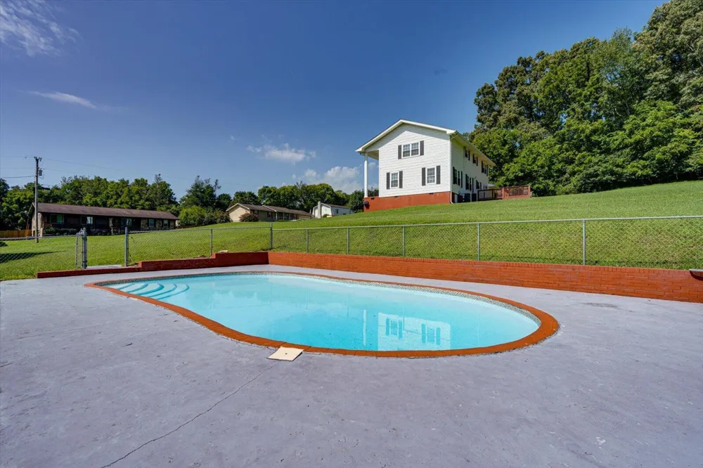 60 Shamrock Drive Ringgold, GA 30736
