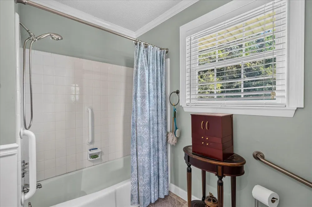 60 Shamrock Drive Ringgold, GA 30736