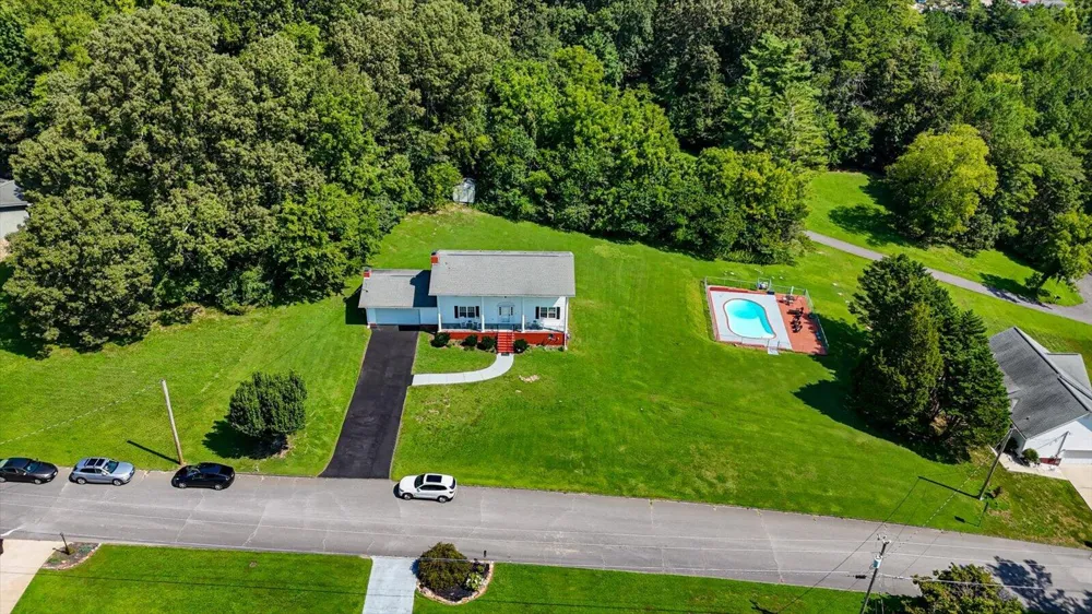 60 Shamrock Drive Ringgold, GA 30736