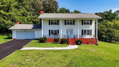 60 Shamrock Drive
