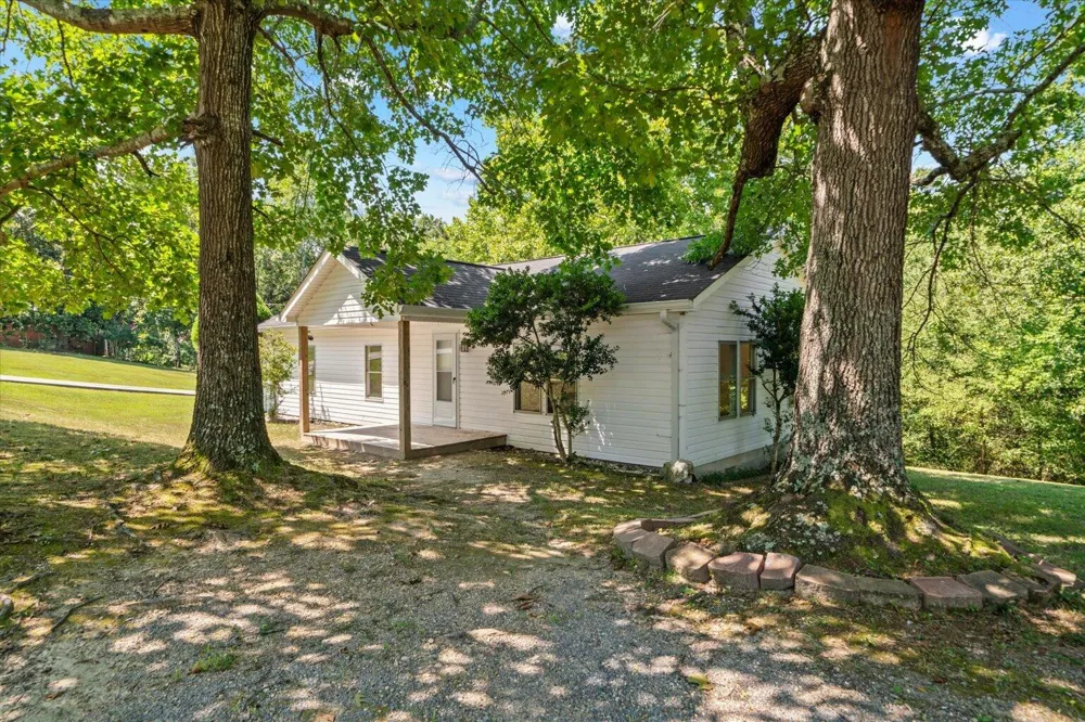 1846 Boyd Drive Rocky Face, GA 30740