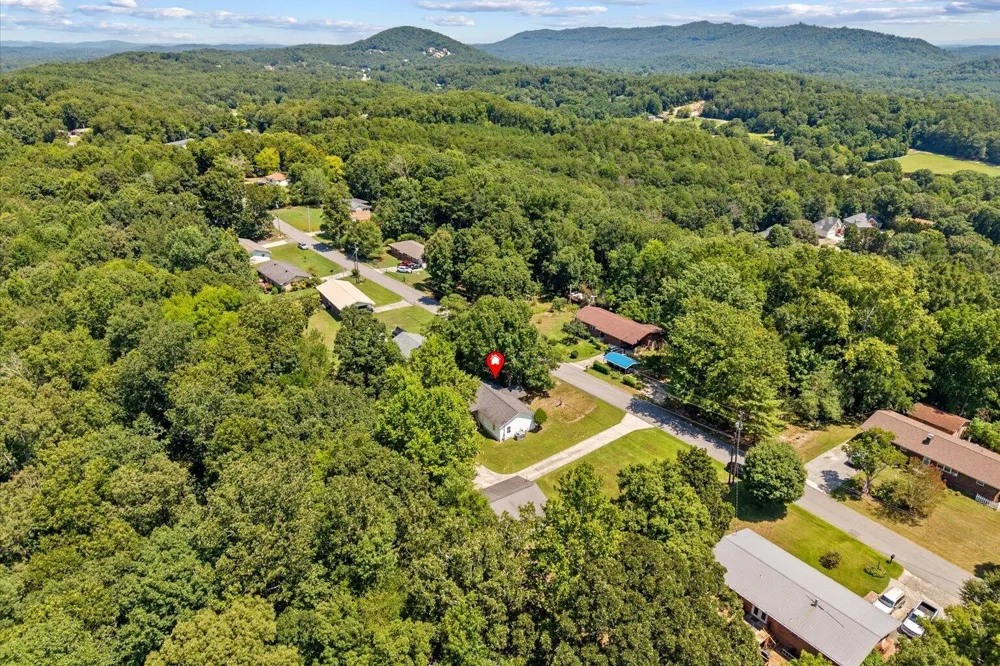 1846 Boyd Drive Rocky Face, GA 30740