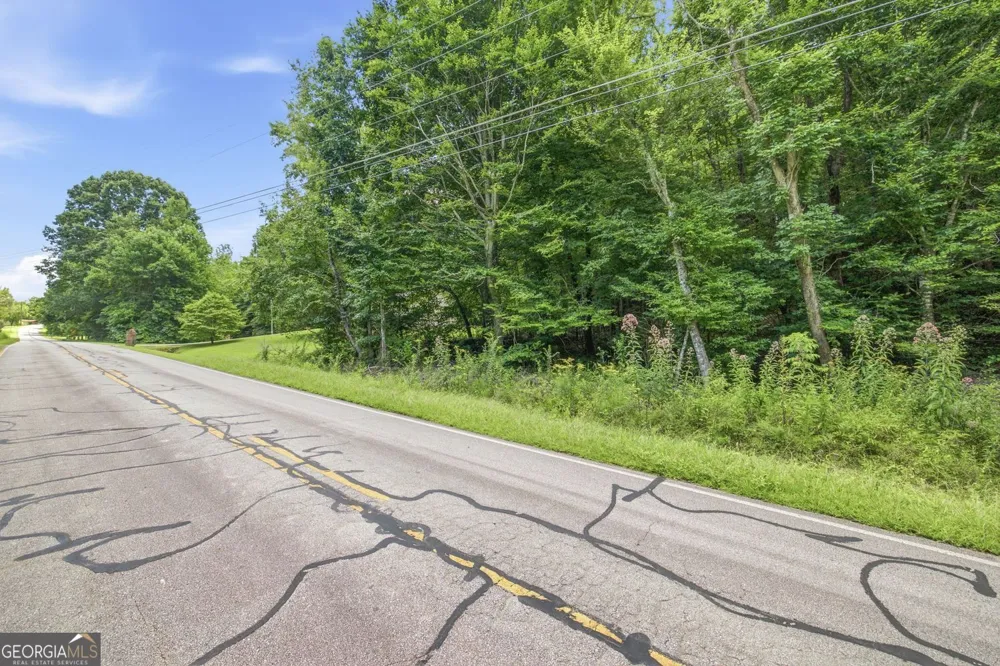1292 Harbert Valley RD Toccoa, GA 30577