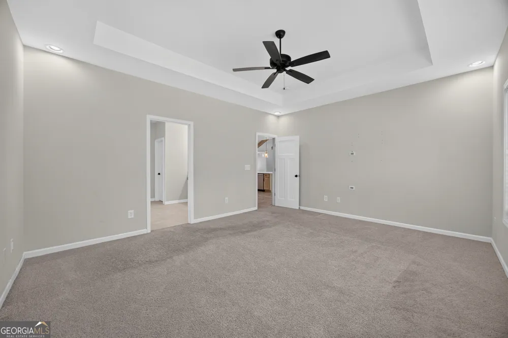 246 Field RD Griffin, GA 30223