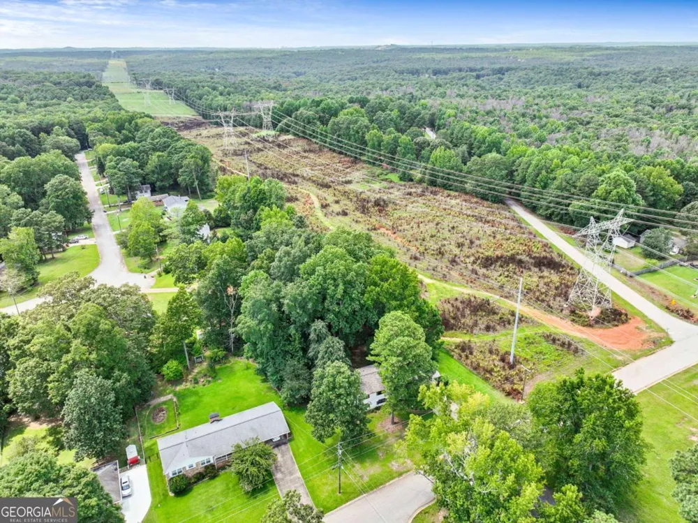 3918 Sherwood DR Douglasville, GA 30135